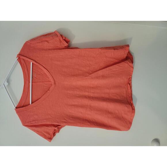 Basic V-Neck Short Sleeve Coral T-Shirt - Picture 3 of 4